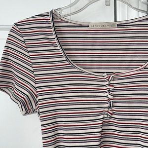 Striped crop t-shirt
